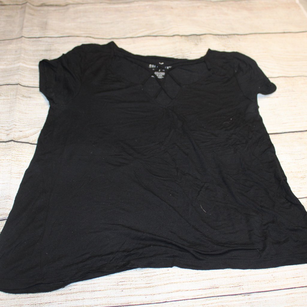 Ae Tee Small
